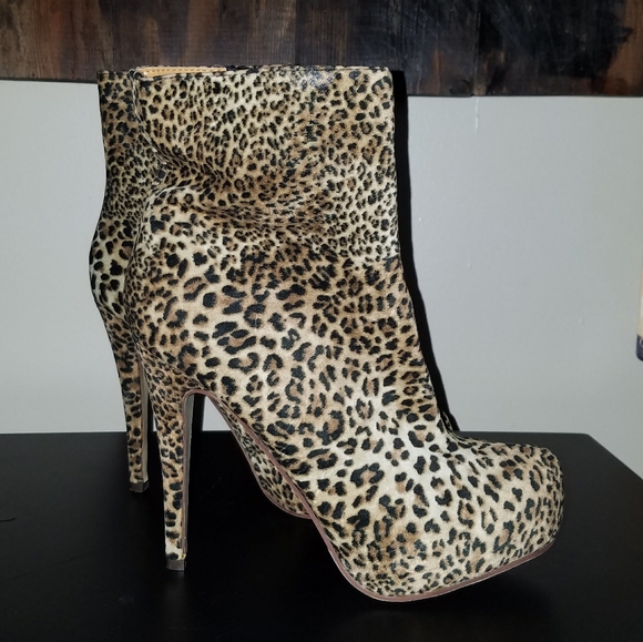 JustFab Shoes - Boots